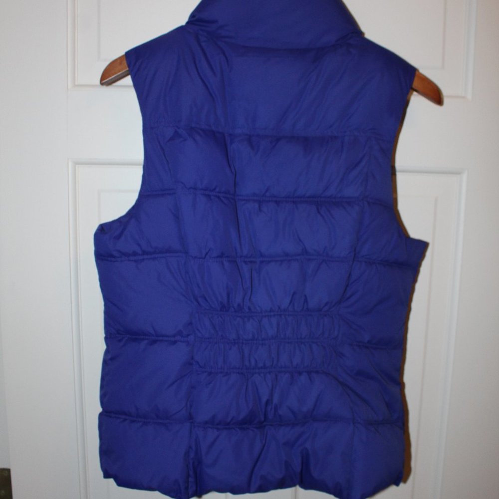 *NEW* GAP Puffer Vest sz M - Picture 6 of 8